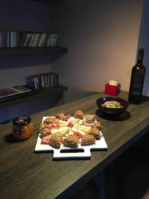 Cozy Loft With Jazz Notes In Kolonaki Leilighet Athen Eksteriør bilde